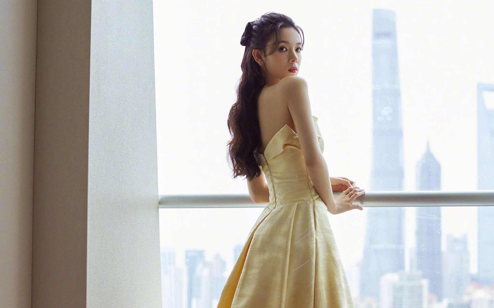 杰伦·格林单骑破阵点燃全场，灰熊以磨砺之拳掌控节奏，雷霆青春风暴难越天堑