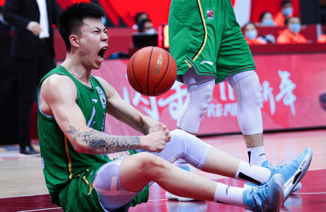 骑士险胜步行者,郭艾伦扛起全队的简单介绍 骑士险胜步行者,郭艾伦扛起全队的简单介绍