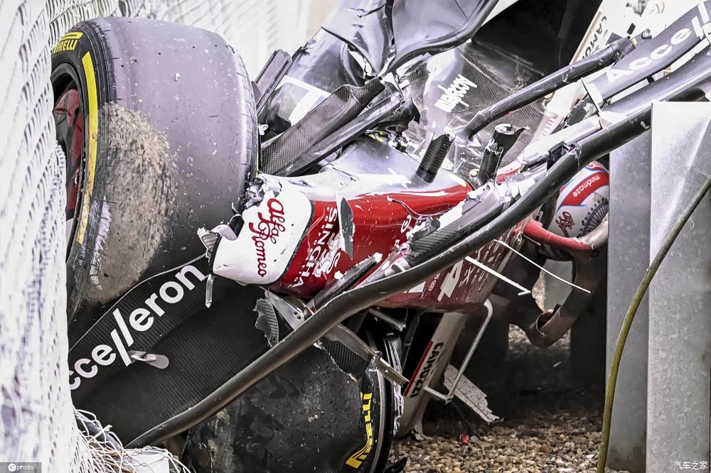 包含红牛二队碾压阿斯顿马丁，拉塞尔统治全场的词条